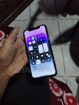 Photo - Apple iPhone X 64 GB Black