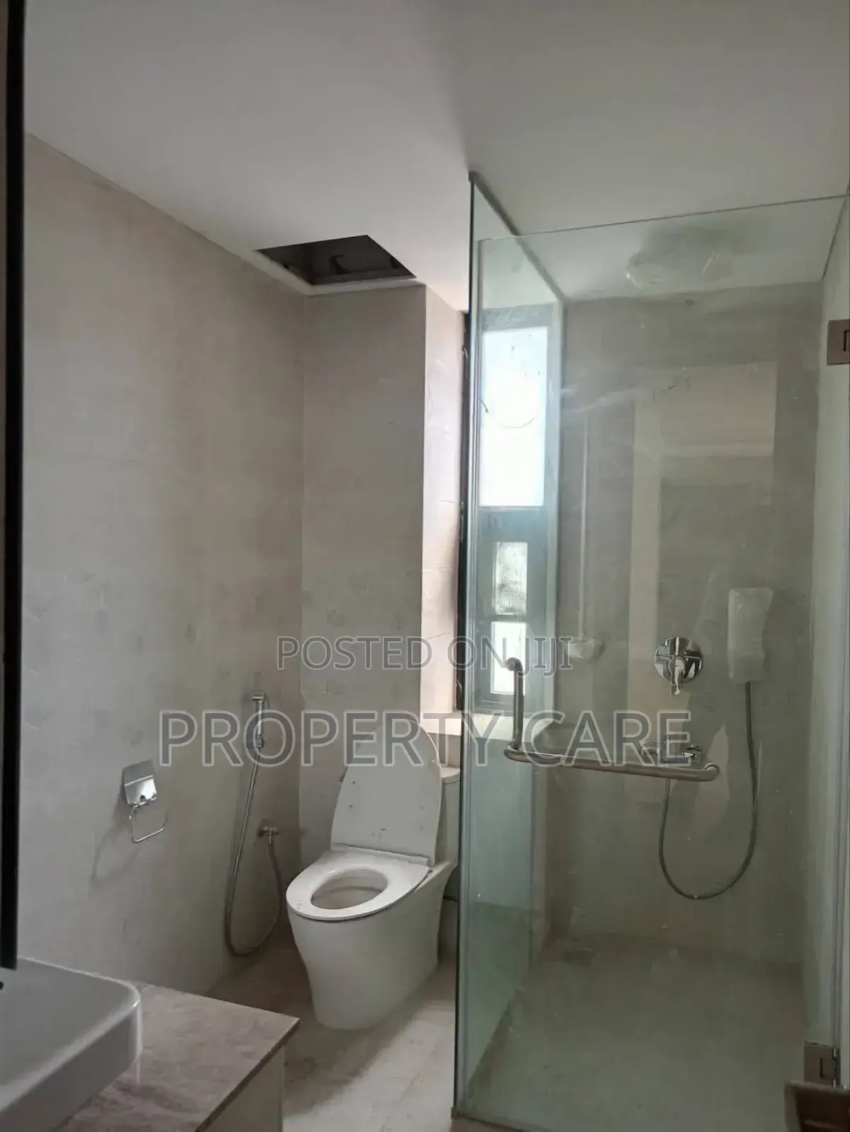 4bdrm Apartment in Gulshan for rent
