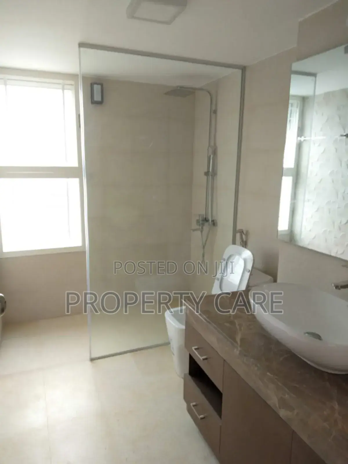 4bdrm Apartment in Gulshan for rent