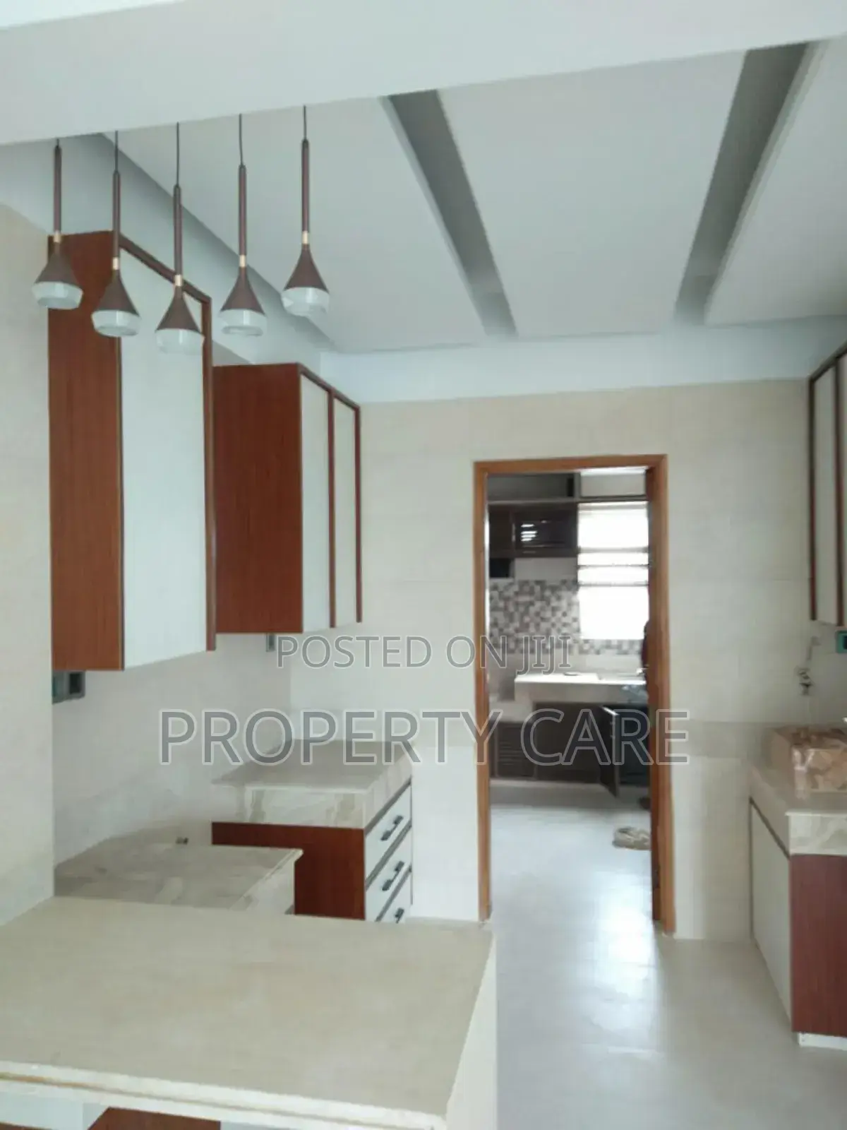 4bdrm Apartment in Gulshan for rent