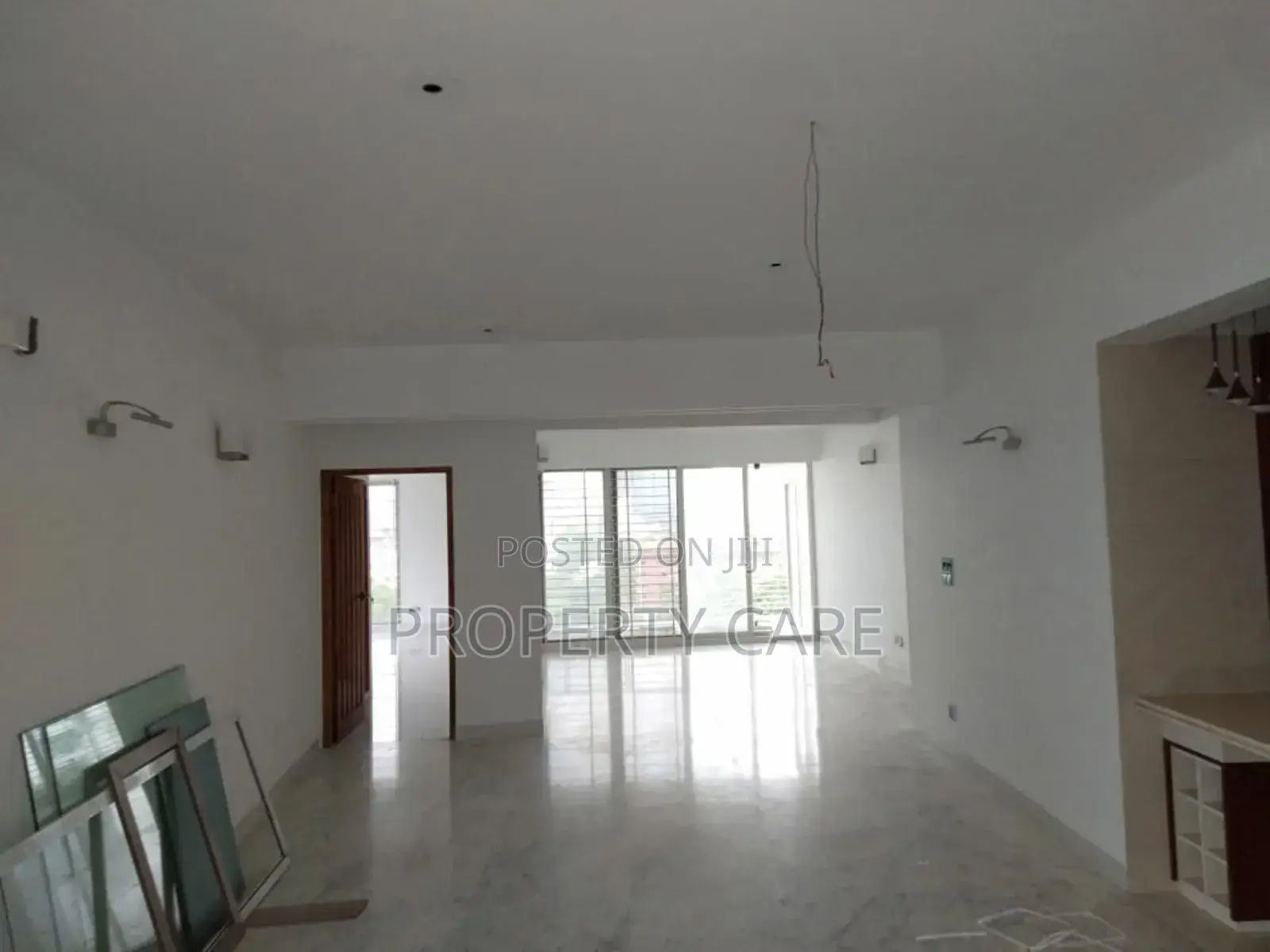 4bdrm Apartment in Gulshan for rent