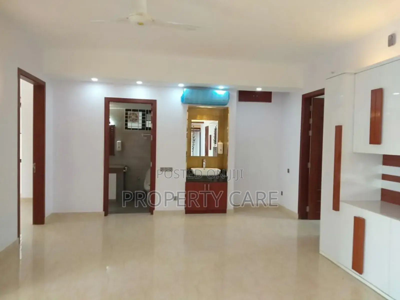 4bdrm Apartment in Gulshan for rent