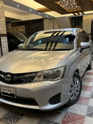 Photo - Toyota Corolla Fielder 1.5 Petrol FWD 2012 Silver