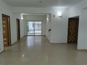 4bdrm Apartment in Gulshan for rent