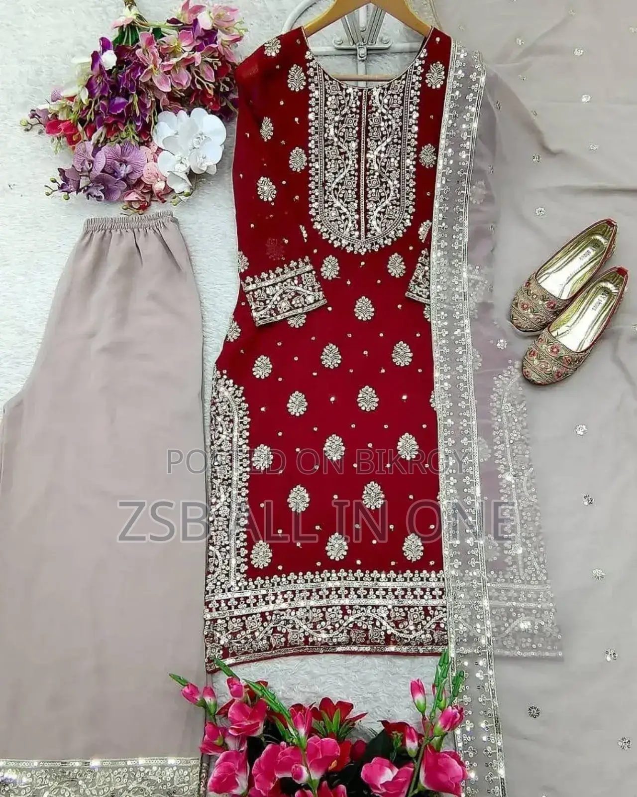 Pakistani Aspire Three Piece All Over Siquyens Ambudari Wark