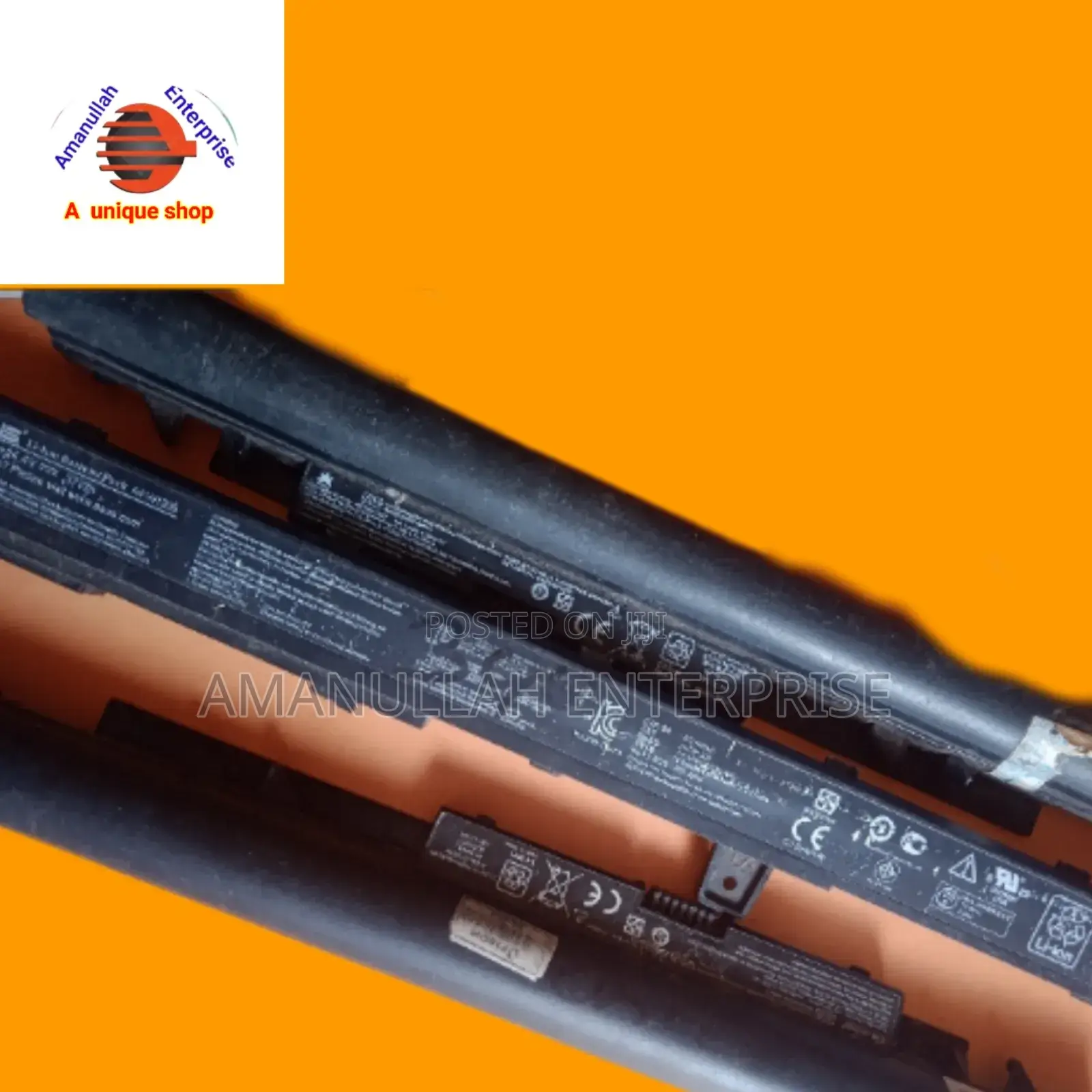 4 Cell Old Laptop Battery Pack.