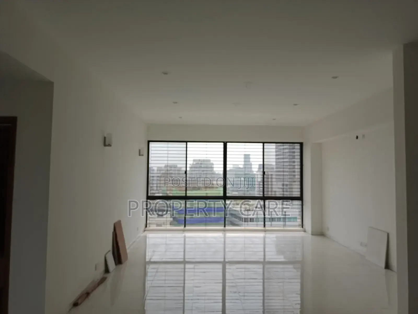 4bdrm Apartment in Gulshan for rent