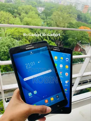 Photo - New Samsung Galaxy Tab A SM-T285 8 GB Black