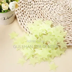 100pcs 3cm Glow-in-the-dark Luminous Star Stickers