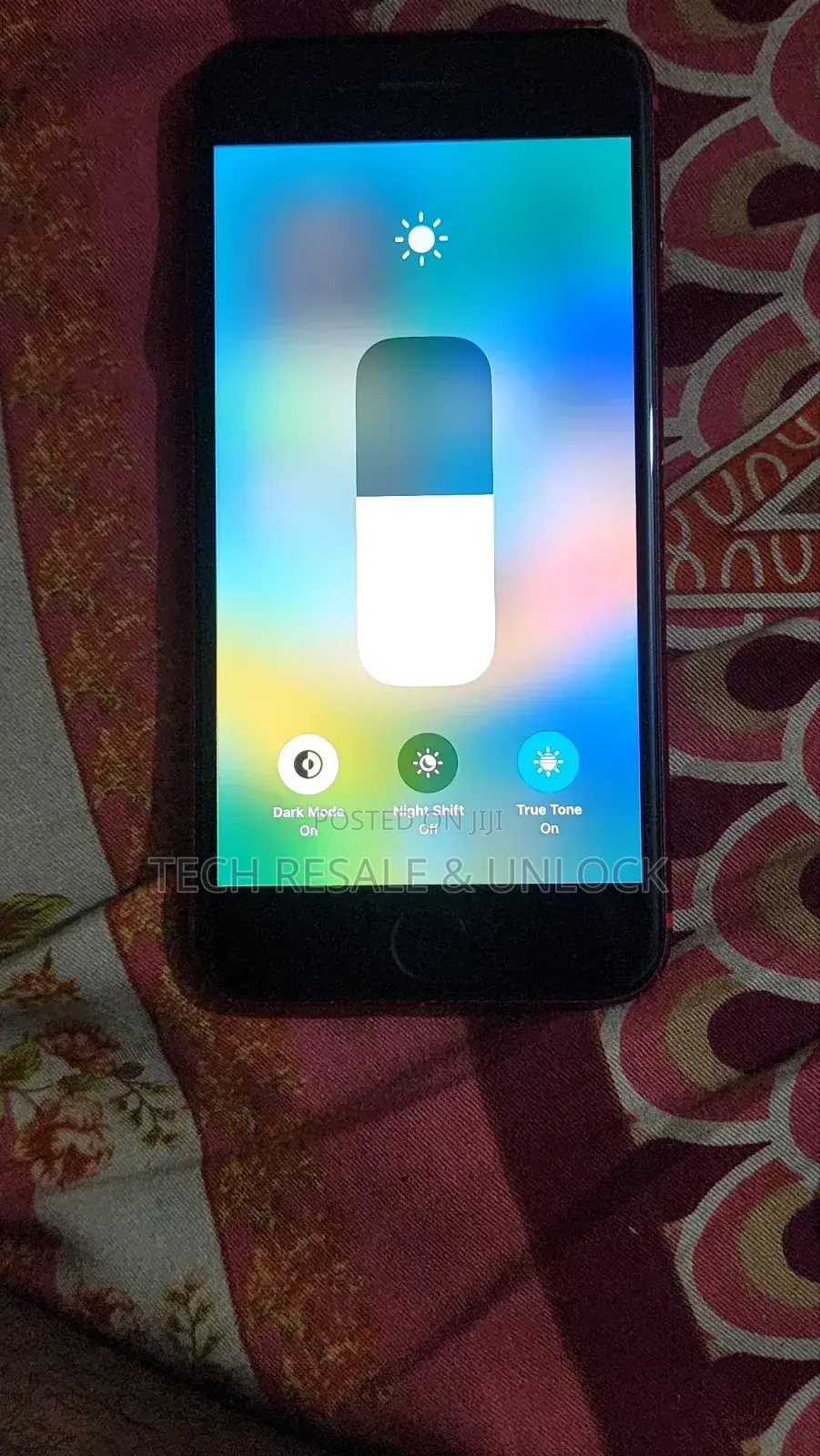Apple iPhone 8 64 GB Red