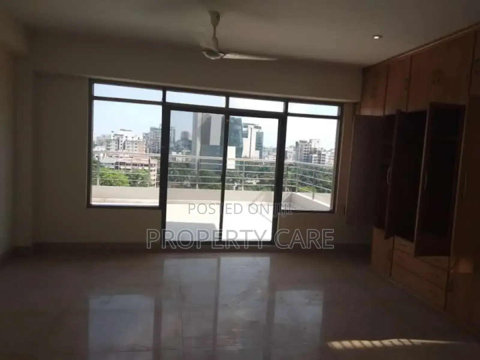 4bdrm Duplex in Gulshan for rent
