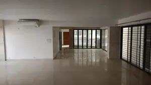 4bdrm Apartment in Gulshan for rent