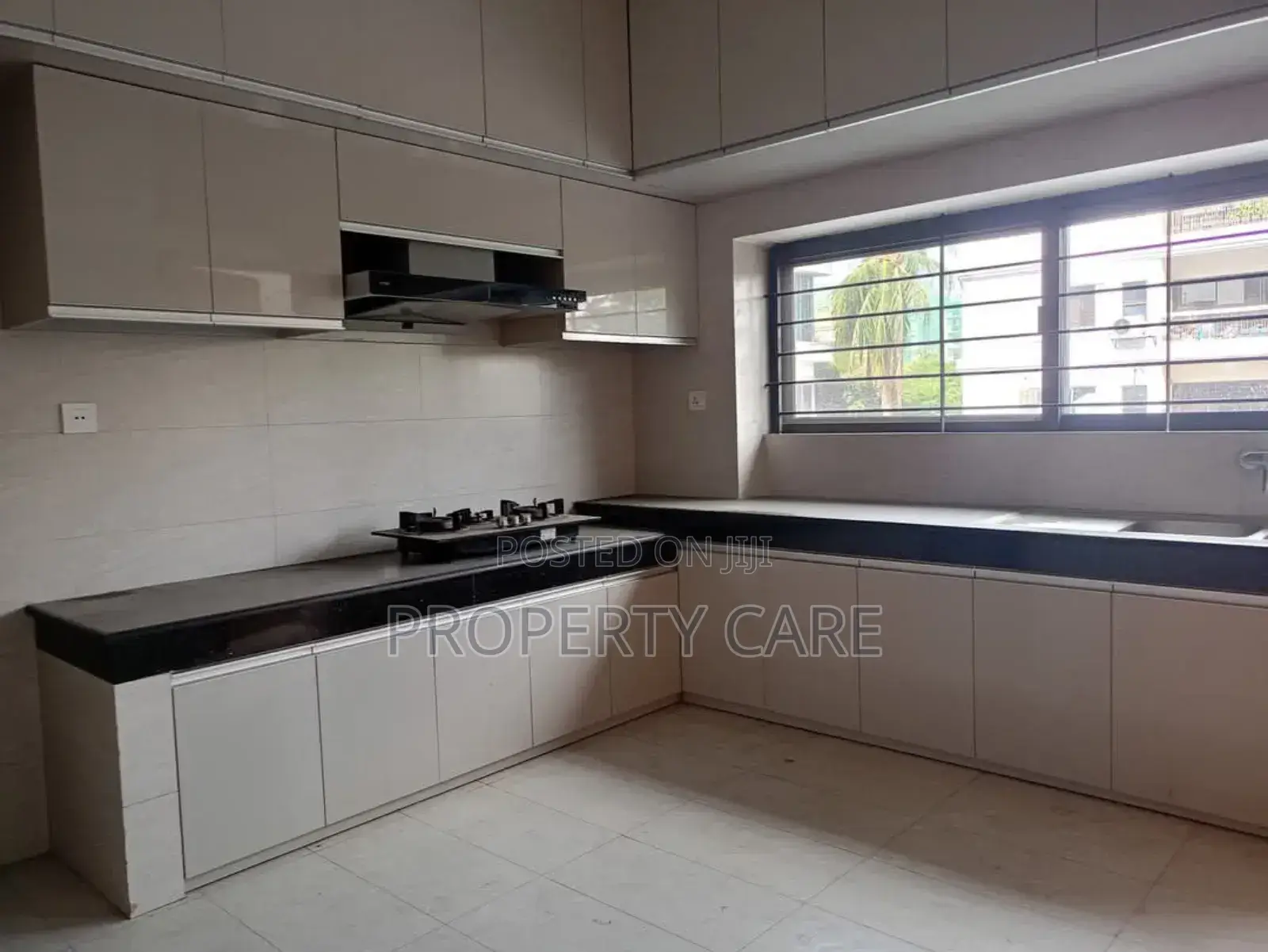 4bdrm Apartment in Gulshan for rent