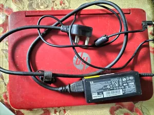 Photo - Laptop HP 4GB Intel SSD 128GB