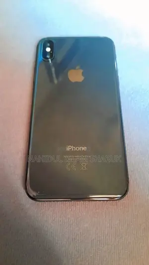 Photo - Apple iPhone X 64 GB Black