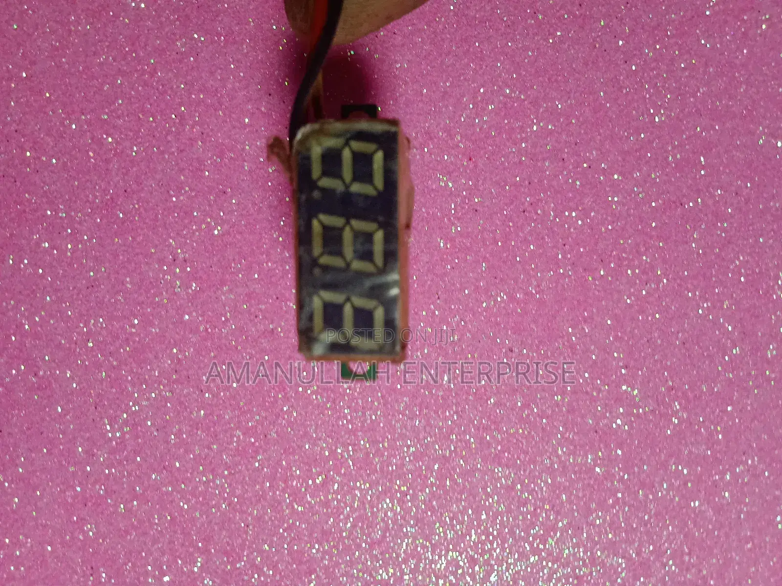 Dc Volt Meter With Digital Display