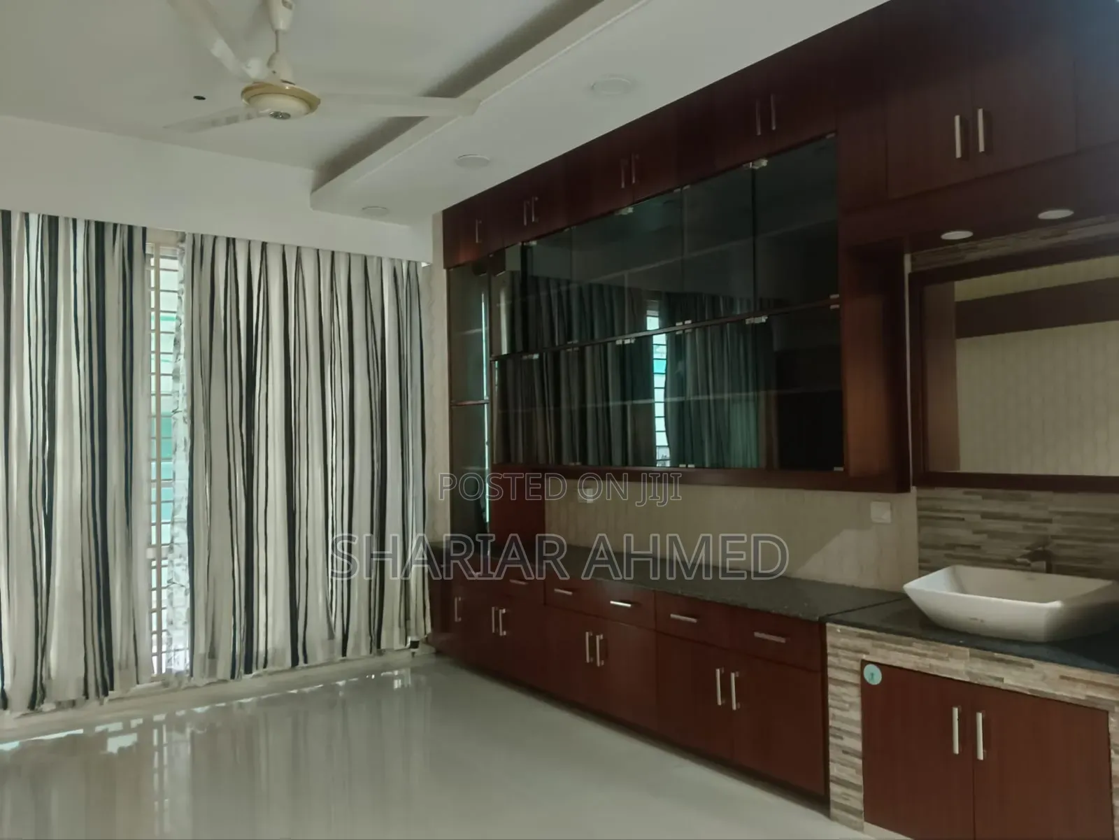 3bdrm Apartment in Gulshan for rent