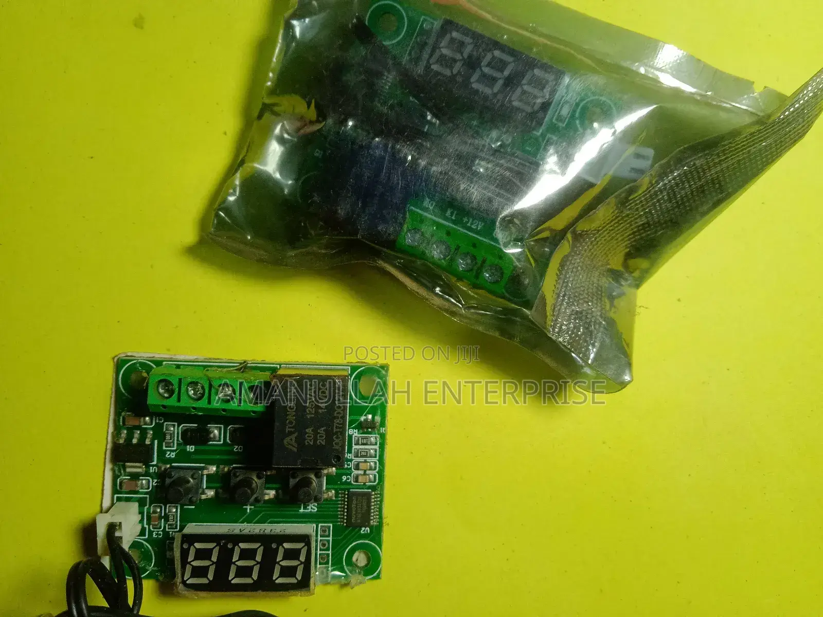 Temperature Controller W1209