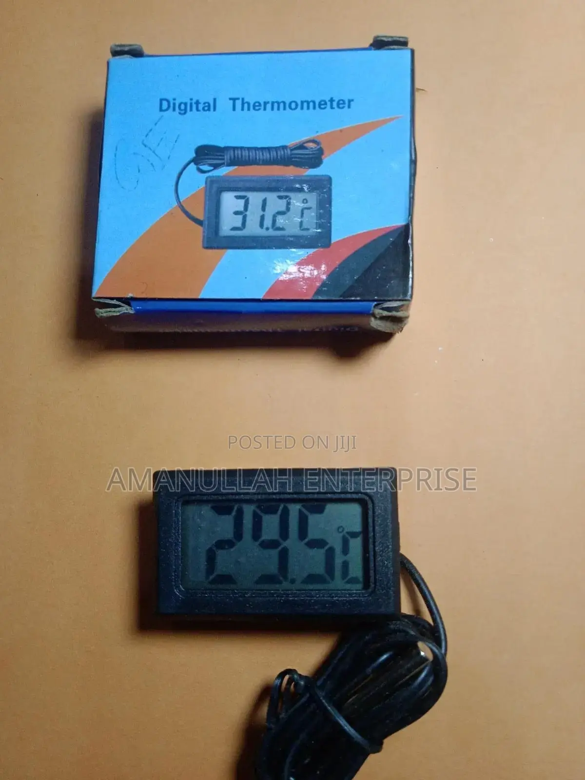 Digital Thermometer / Temperature Meter.