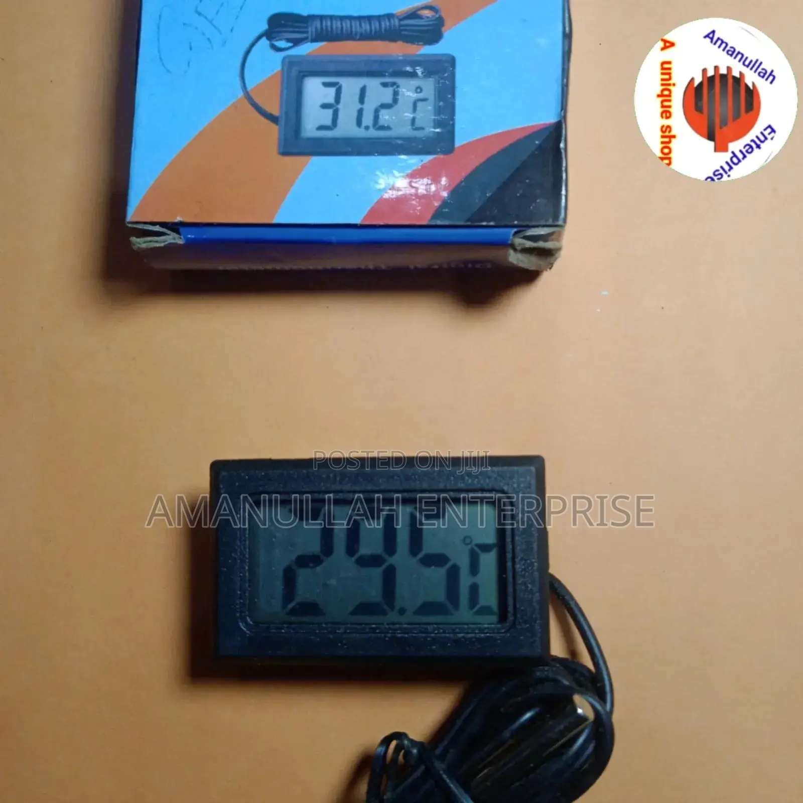 Digital Thermometer / Temperature Meter.