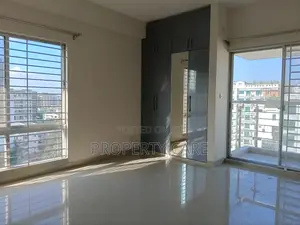 4bdrm Apartment in Gulshan for rent