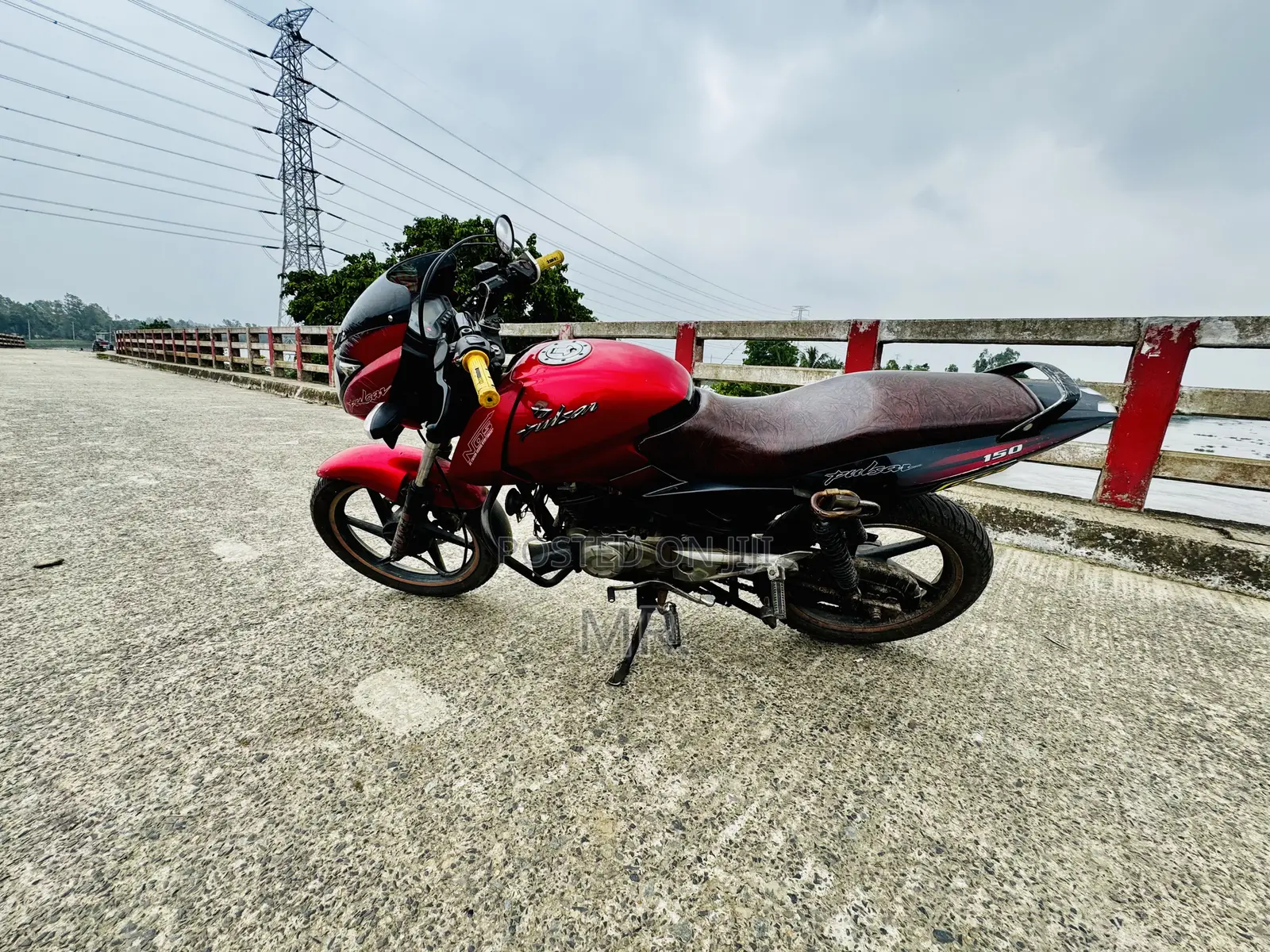 Bajaj Pulsar 150 2009 Red
