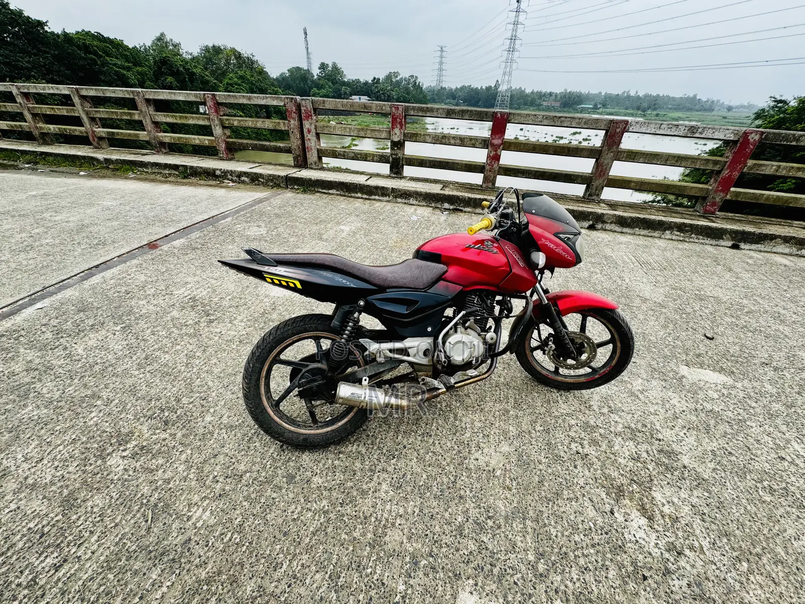 Bajaj Pulsar 150 2009 Red