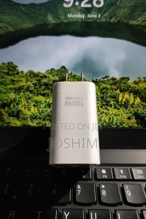 Photo - Oneplus 80w Supervooc Charger