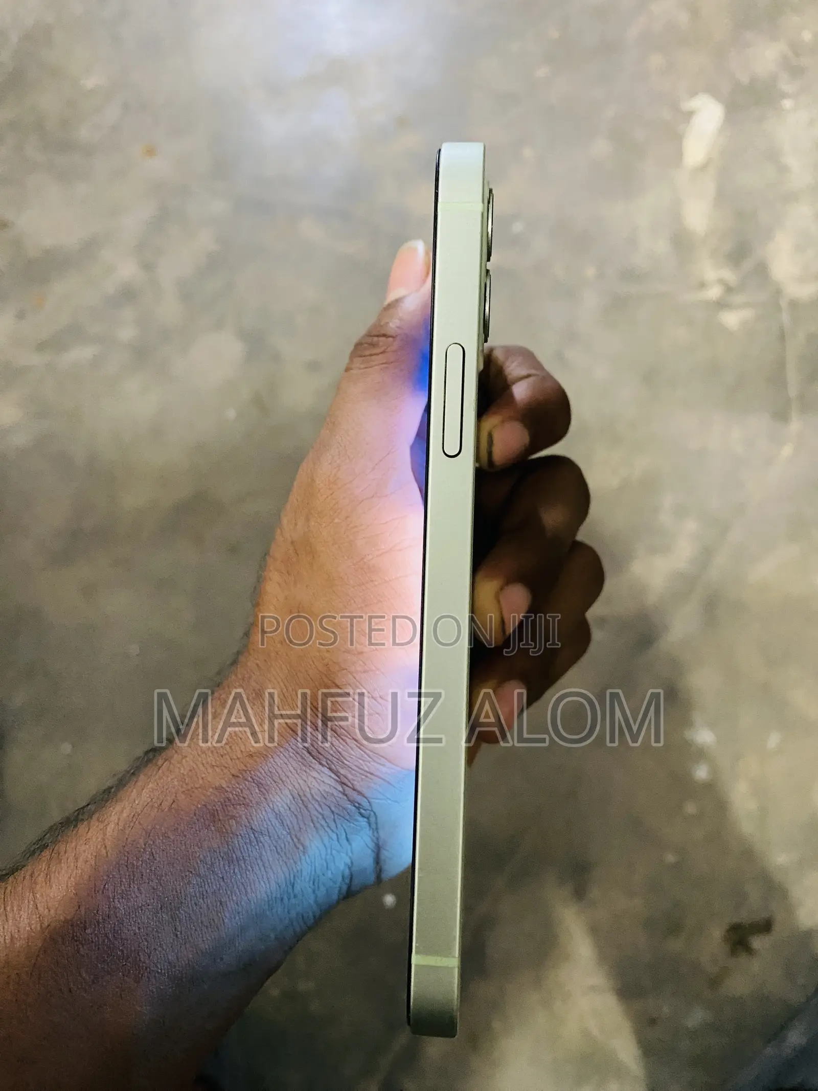 Apple iPhone 12 64 GB