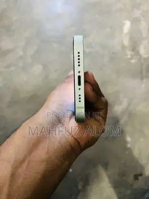 Apple iPhone 12 64 GB