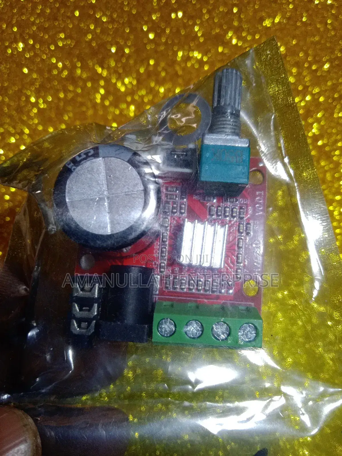 Pam8610 2 Channel 10 Watt Class D Audio Power Amplifier.