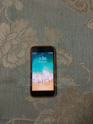 Photo - Apple iPhone 7 256 GB Black
