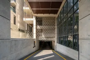 3bdrm Apartment in Semi Furnished for rent