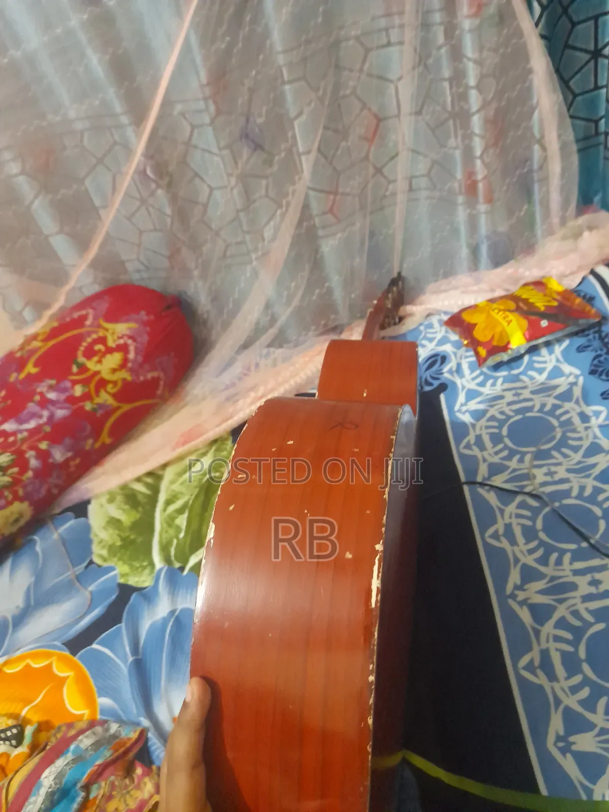 Guittar Without String
