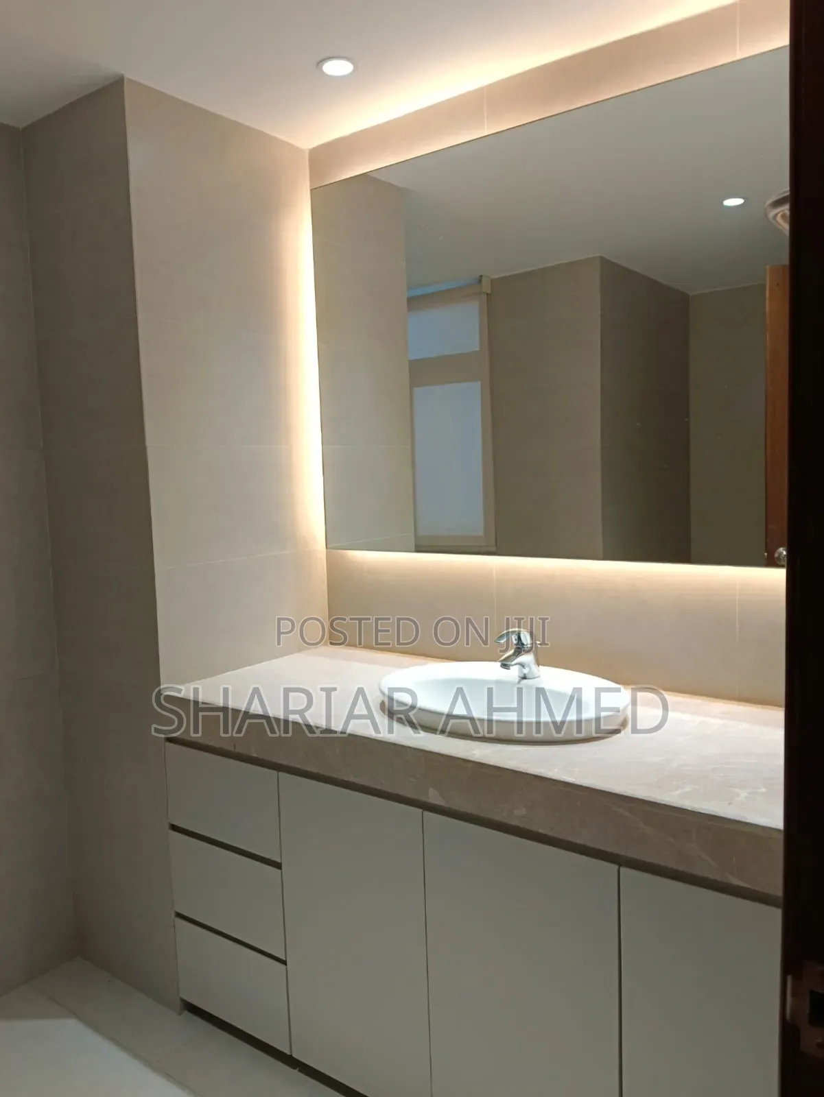 Furnished 4bdrm Apartment in Gulshan for rent