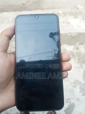 Photo - Samsung Galaxy A15 128 GB Purple