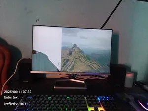 Photo - Hp M22f Monitor in 7500 (Display Broken)