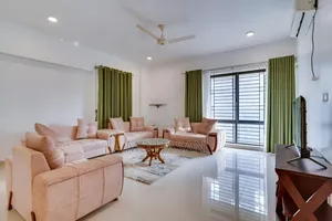 Furnished 3bdrm Apartment in Full Furnished for rent