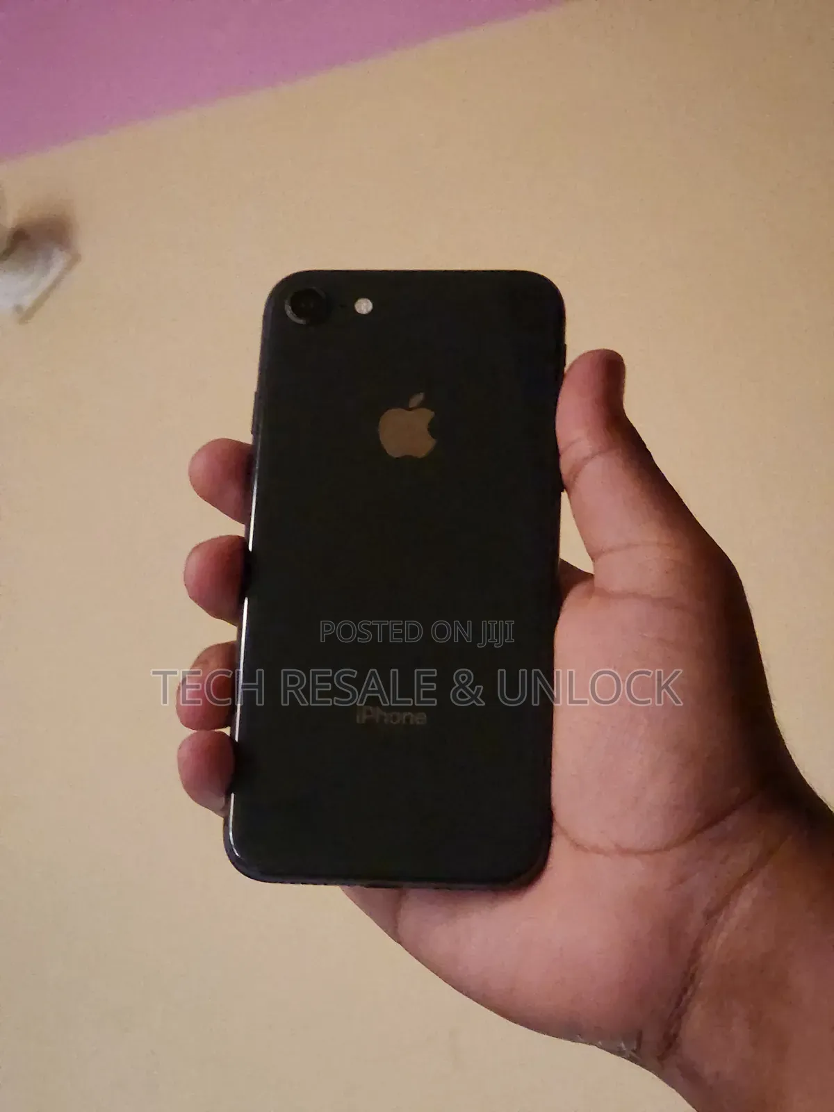 Apple iPhone 8 64 GB Gray