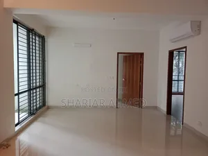Photo - 3bdrm Apartment in Gulshan for rent