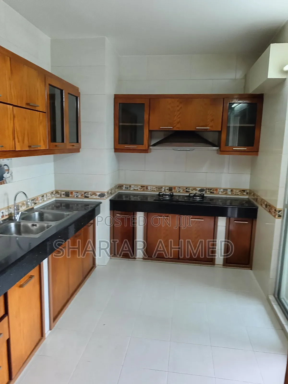 3bdrm Apartment in Gulshan for rent