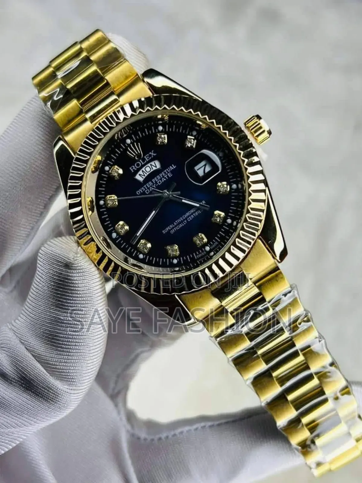 Gold Quartz Watch for Men -Item Type: Quartz Wristwatch