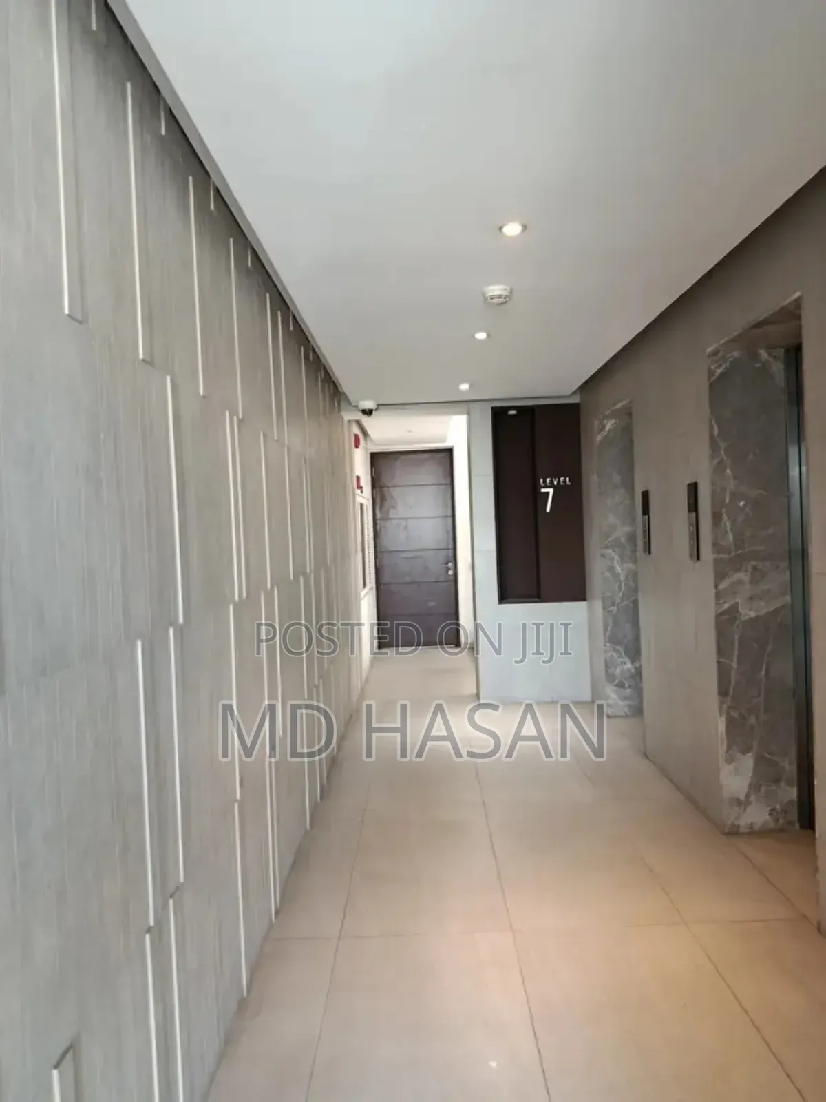 4bdrm Apartment in Semi Furnished for rent