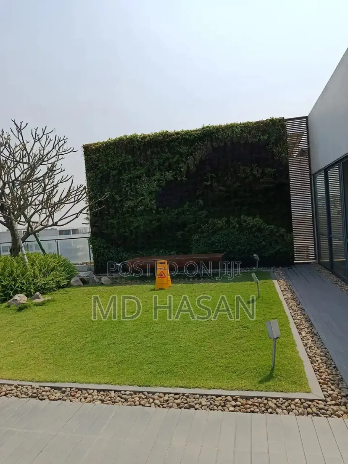 4bdrm Apartment in Semi Furnished for rent