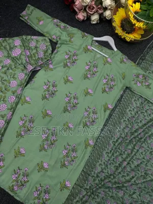 New Pakistani Cotton Skin Print Kameez Set