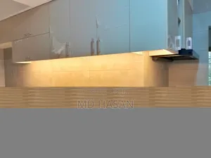 4bdrm Apartment in Semi Furnished for rent