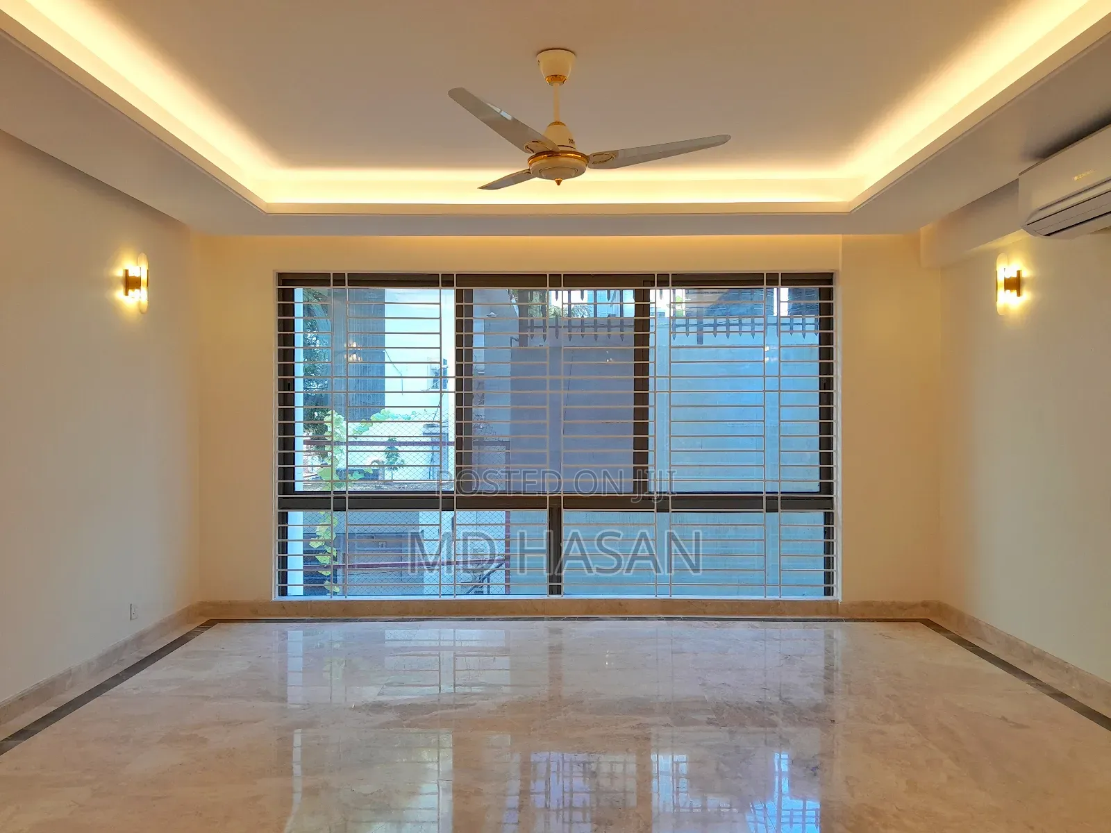 4bdrm Apartment in Semi Furnished for rent