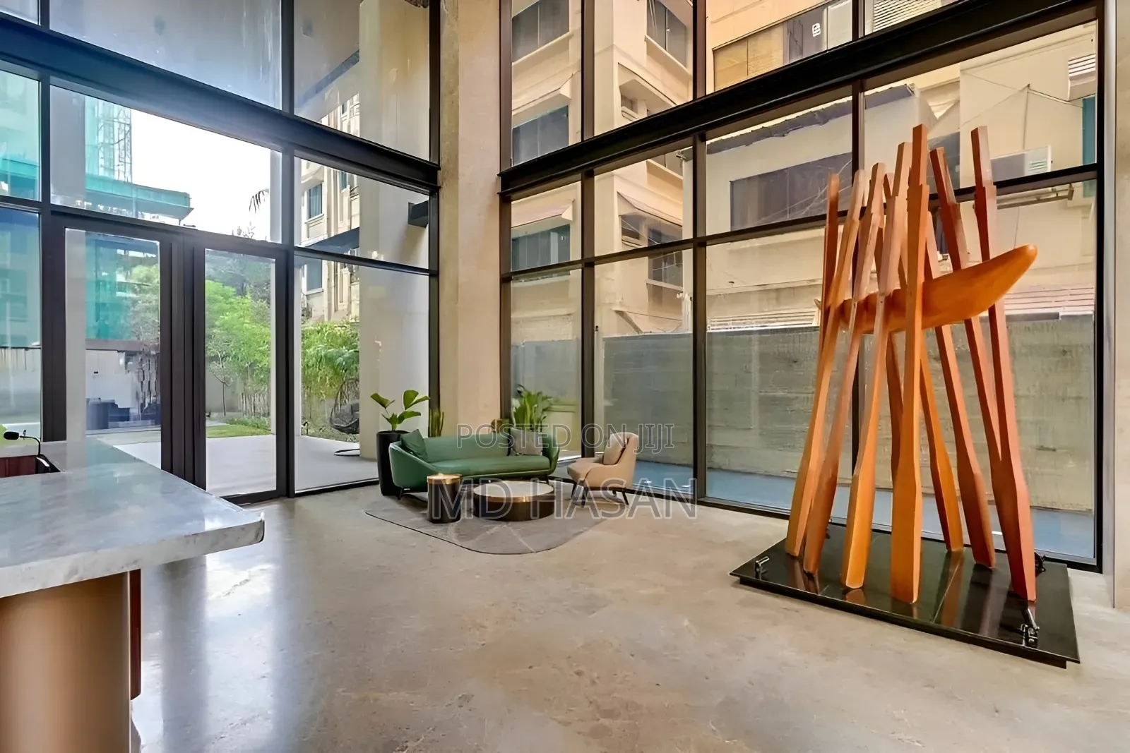 4bdrm Apartment in Semi Furnished Flat for rent