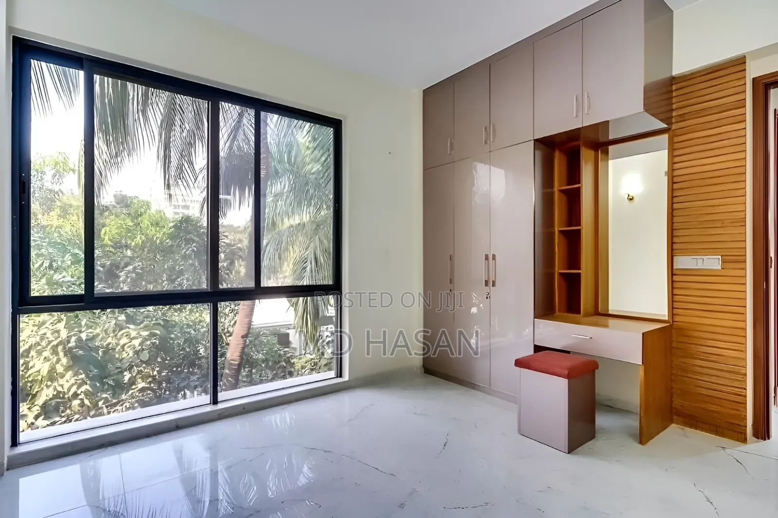 3bdrm Apartment in Semi Furnished for rent