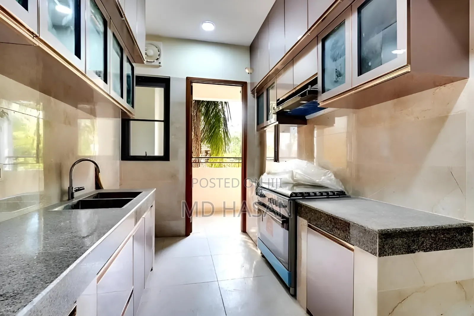 3bdrm Apartment in Semi Furnished for rent